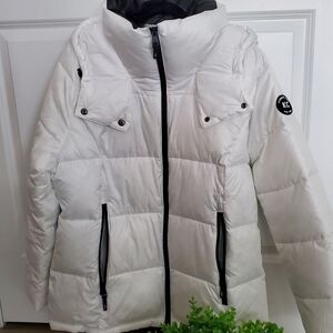 Kenneth Cole White Puffer Jacket